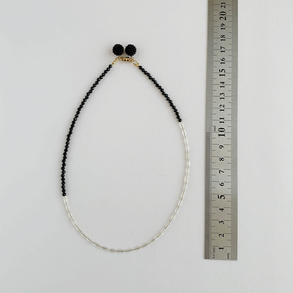 necklace: フランスヴィンテージビーズ&ブラックスピネル　アレルギー対応 10枚目の画像