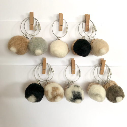 ちょろすけ様　うさぎ羊毛フェルトストラップ 羊毛フェルト うさぎ マスコット ＊ ちいさなうさぎ ストラップ