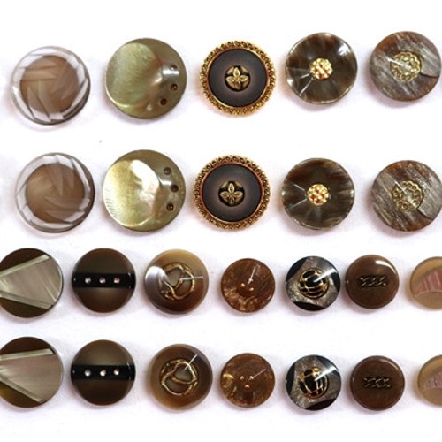 BELKROOT ボタン　ウォールナット 2025年最新】ベルクロート ボタンの人気アイテム - メルカリ