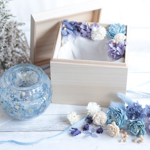 特別な贈り物に】桐箱のフラワーBOX「ネモフィラ&アクアマリンの水中