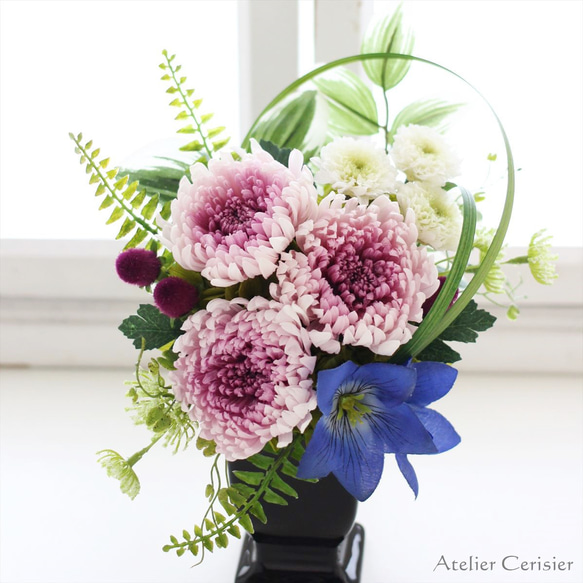 大輪菊3輪と小菊の仏花 Mサイズ（白×紫）お供え花 プリザーブド