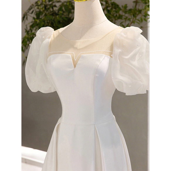パフスリーブ サテン　シンプル ウエディングドレス 二次会 前撮り バスト ウエスト ヒップ