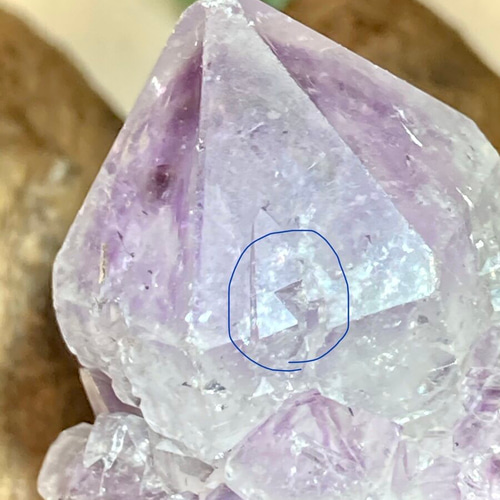 トライゴーニック✨虹入り カクタスアメジスト サボテン水晶