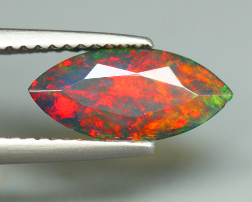 0.84ct 極上遊色 天然 エチオピアン ブラック オパール ｜鑑別済