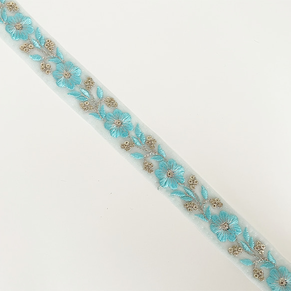 [ 292 ] 水色 花柄 幅:2.5cm インド刺繍 リボン 4枚目の画像