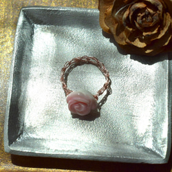 クィーンコンクシェル　バラ、鎖編みリング/ローズゴールド (ゴールド、ブロンズ、シルバー) 3枚目の画像