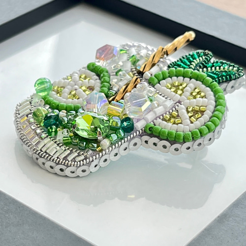 はるちゃん モヒート カクテル ビーズ刺繍ブローチ ハンドメイド ビーズ刺繍ブローチ モヒート ハンドメイドブローチ - メルカリ