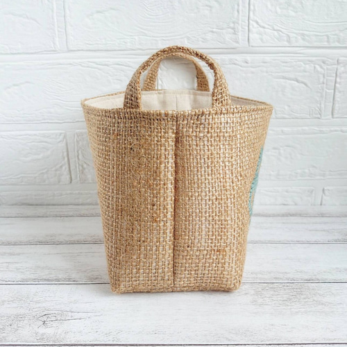 No.29こぎん刺しのジュート麻の布バスケット その他インテリア雑貨  