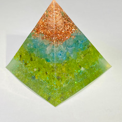 ≪定制≫ [減壓/提神] Pyramid Orgonite 第3張的照片