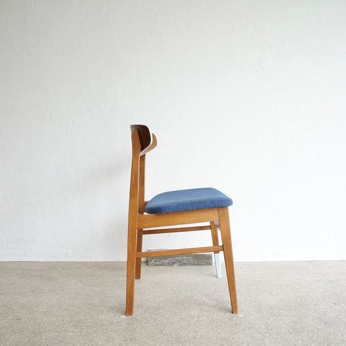 北欧ビンテージ/ペイント/ダイニングチェア/チーク&ビーチ/デンマーク