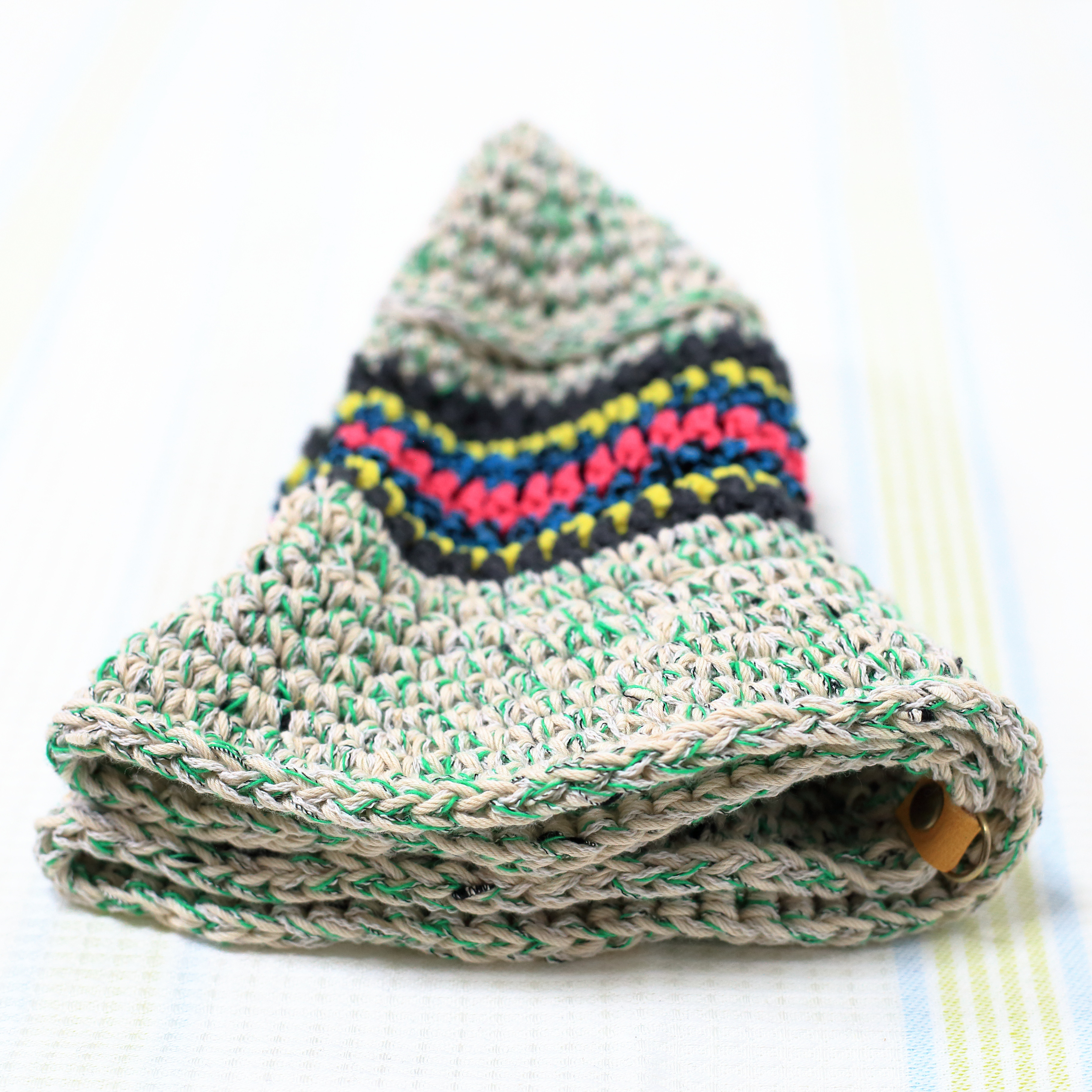 サマーニット帽　手編みのバケットハット　かぎ針編み　春夏　帽子　グリーン系　メンズ　レディース　ジュニア
