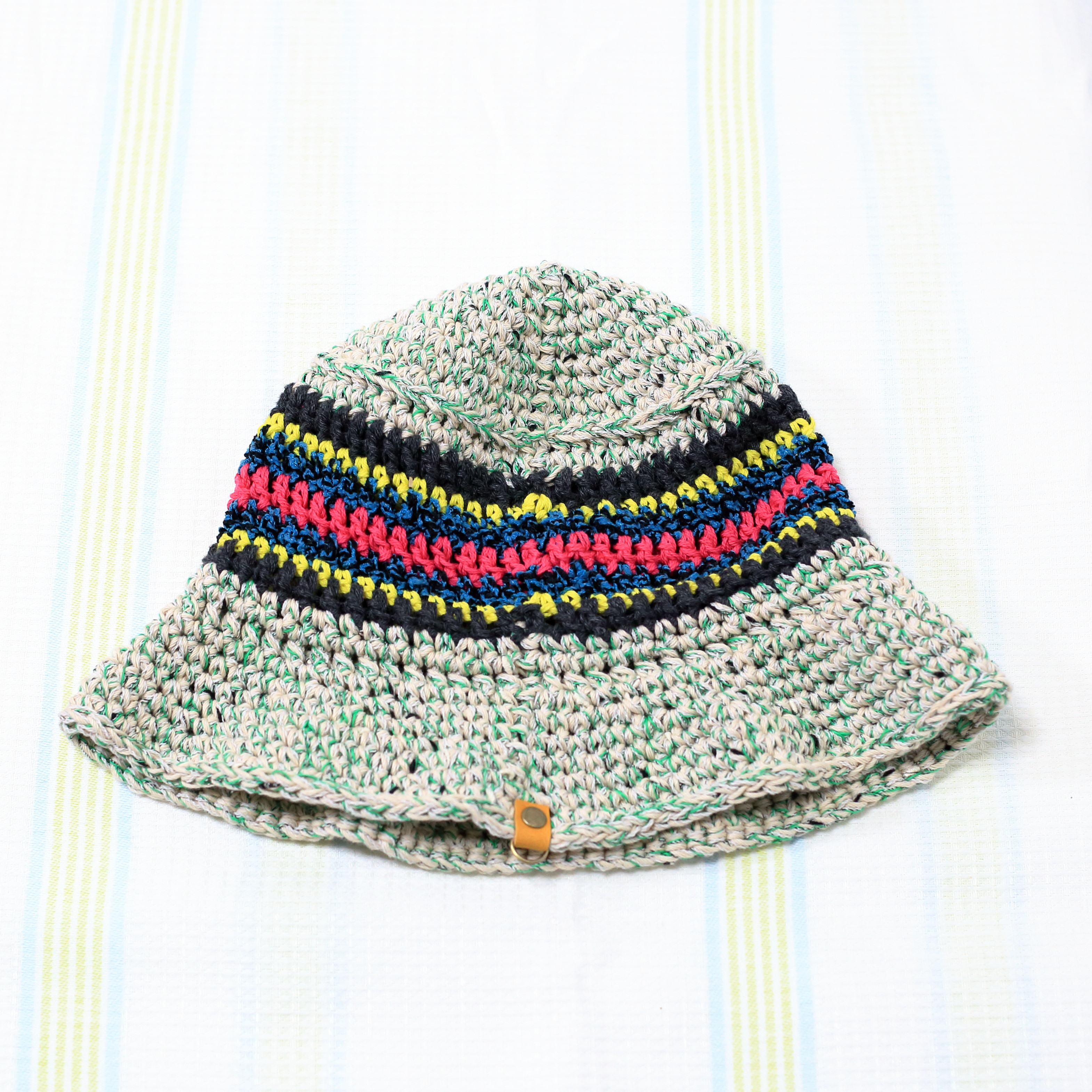 サマーニット帽　手編みのバケットハット　かぎ針編み　春夏　帽子　グリーン系　メンズ　レディース　ジュニア