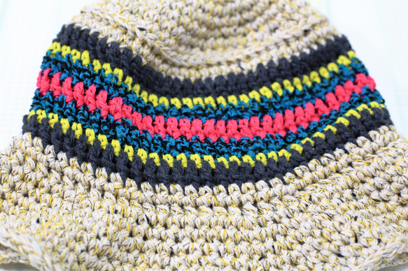 サマーニット帽　手編みのバケットハット　かぎ針編み　春夏　帽子　イエロー系　メンズ　レディース　ジュニア 4枚目の画像