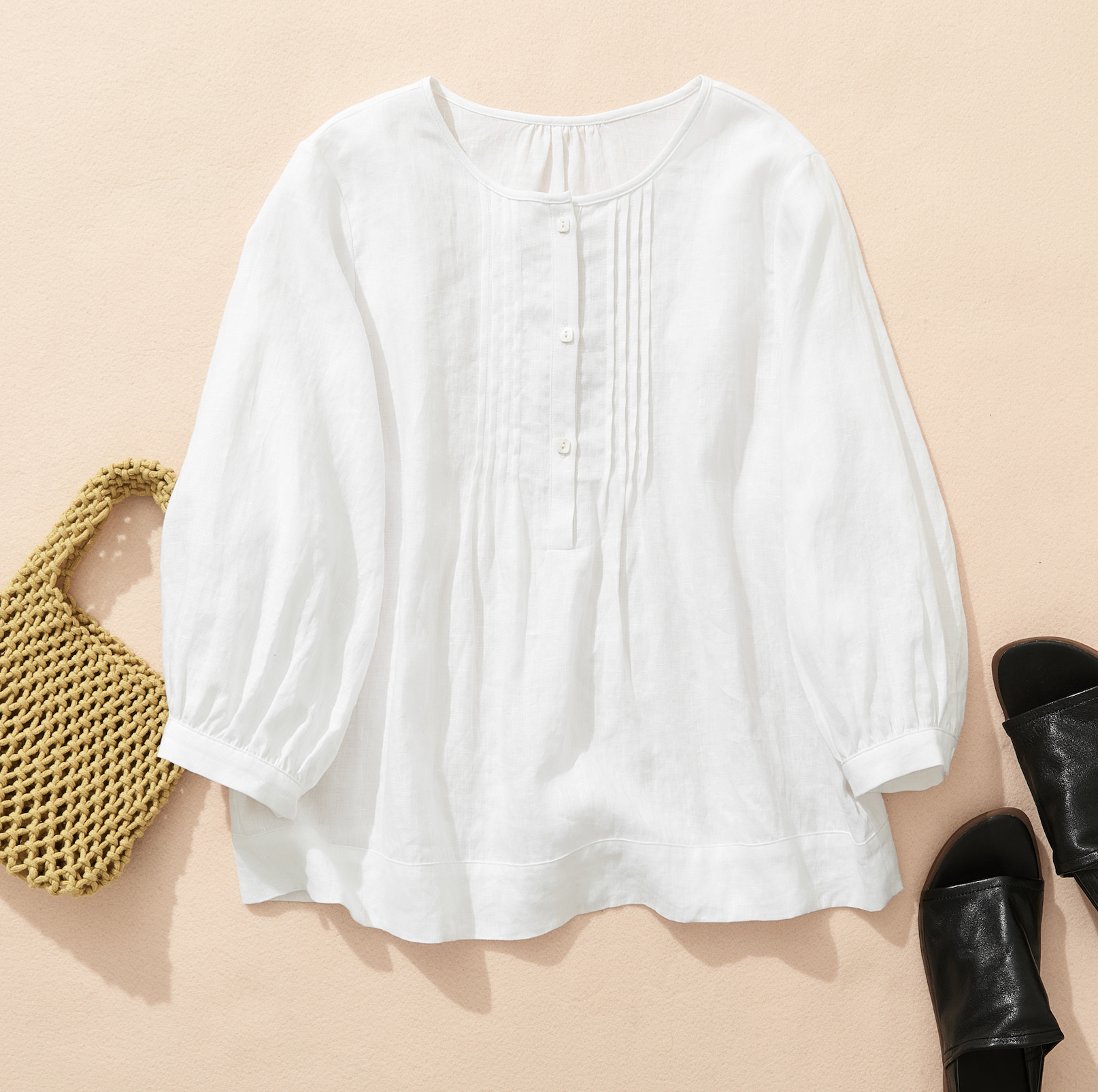 甘すぎない、大人め印象のブラウス　リネンブラウス  9分袖　ホワイト　230515-1