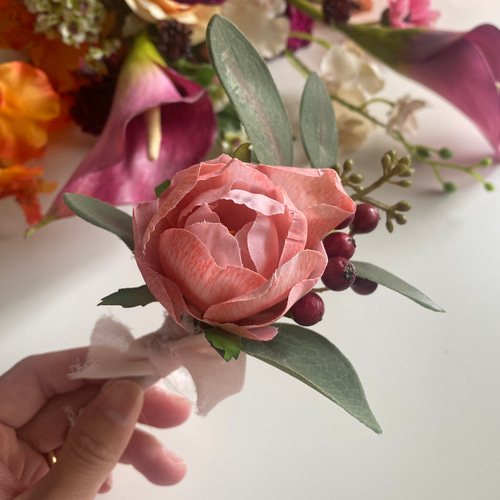 ブートニア⚪︎○小さな新郎ブーケ/ウェディング/前撮り/後撮り