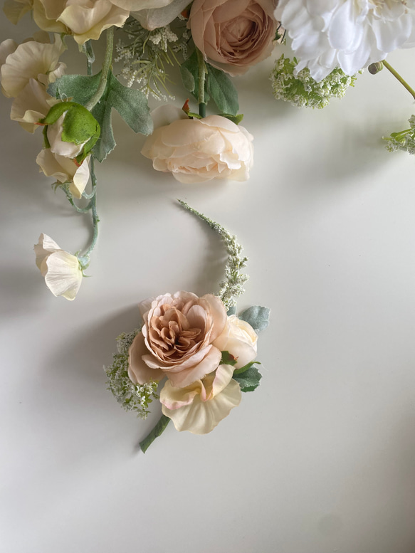 ウェディングブーケ ブートニアセット アーティフィシャルフラワー 前