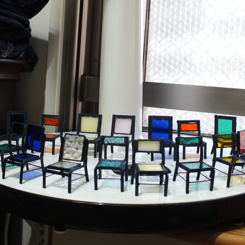 ちっちゃい椅子Ⅲ【送料無料】（どれでも4個分、ステンドグラス