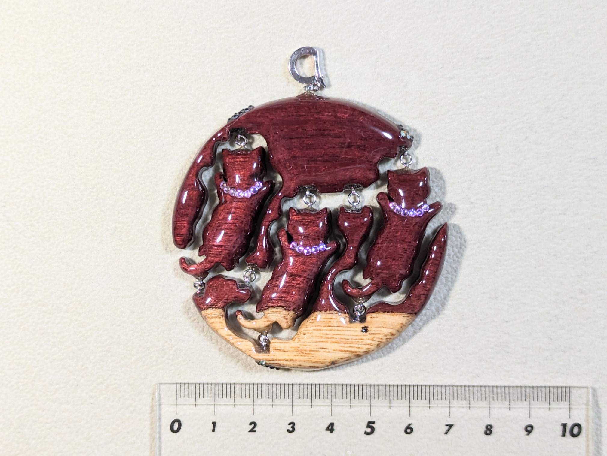 木製　ペンダントトップ　（　ねこ　）