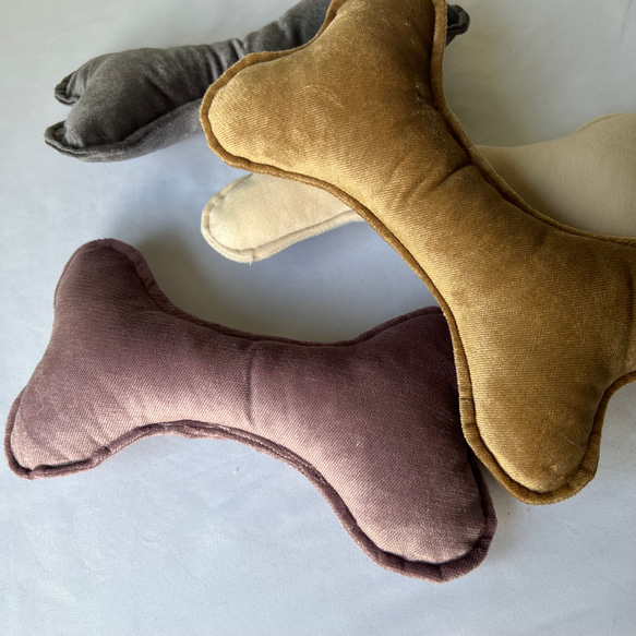 犬用のおもちゃ・骨形クッション・ドッグギフト・フォトアイテム・写真小物 7枚目の画像