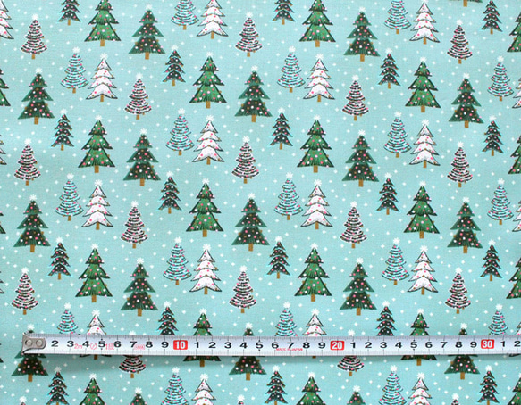 カットクロス Cloud9 Fabrics Winter Wonderland Festive Forest 3枚目の画像