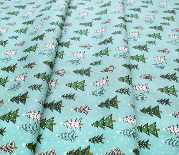 カットクロス Cloud9 Fabrics Winter Wonderland Festive Forest 4枚目の画像