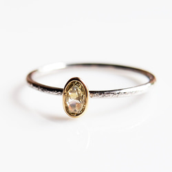Pt900オーバルダイヤライトイエローリング Pt900オーバルダイヤライトイエローリング