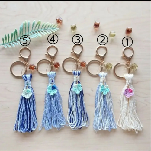 つまみ細工 涼やか 夏糸タッセル バッグチャーム/キーホルダー バッグ