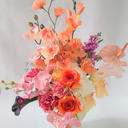 Hiromi様専用ページ ブートニアサービス  ピンクの蘭とカラーのブーケ  ウェディングブーケ  ぴょんぴょんブーケ 3枚目の画像