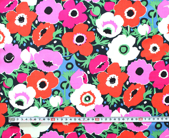 カットクロス Michael Miller Fabrics Atelier Windflowers Cherry 3枚目の画像