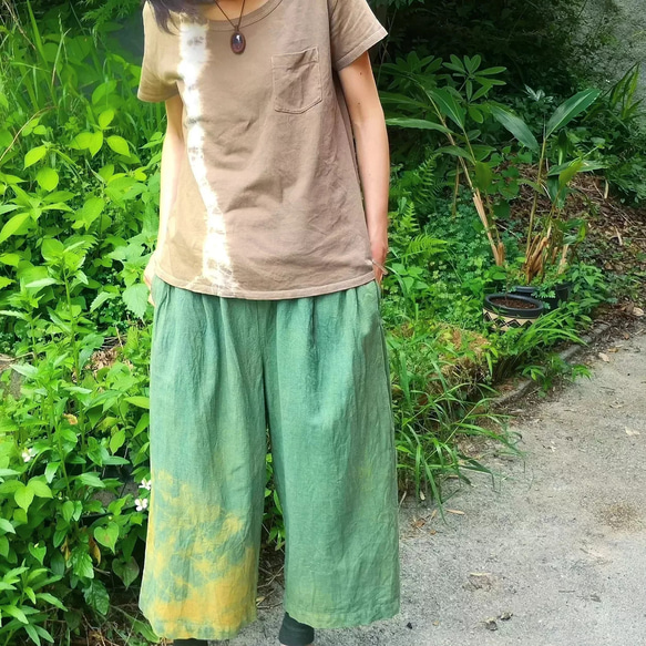 草木染めhemp wide pants*麻ワイドパンツ／藍染めリネンのバギーパンツ／蓮染めスカッツ／リラックスパンツ 1枚目の画像