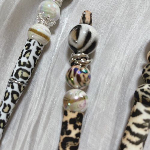 N778 / カスタムタッチペン＆ボールペン 猫ビーズ ヒョウ柄ビーズ N778 / カスタムタッチペン＆ボールペン 猫ビーズ ヒョウ柄ビーズ