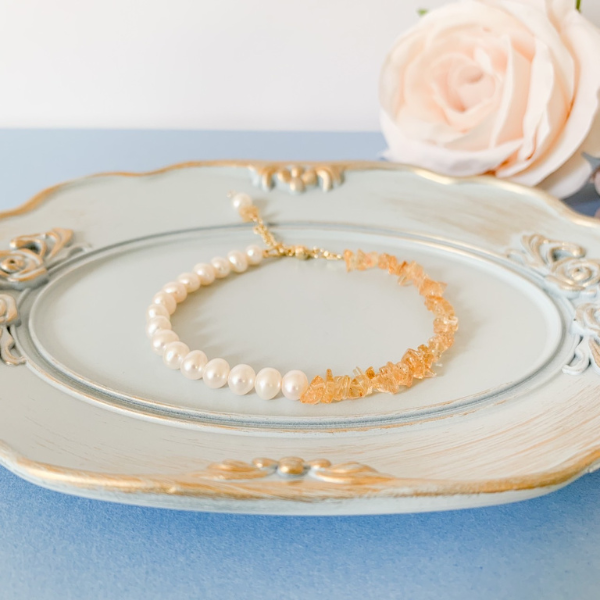 インペリアルトパーズと淡水パールのハーフデザインブレスレット　ストレスフリー