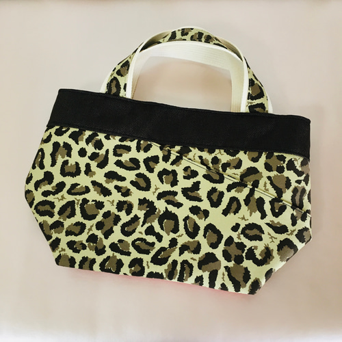 LOEWE ヒョウ柄ミニトートハンドバッグ REAL STYLE ミニトートバッグ レディース 小さめ 帆布 キャンバス