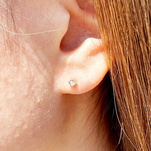 10金【チェーンスタッドピアス】イエローゴールド K10刻印入 ペア 新品！ K10 アメリカンピアス チェーン 10金 10k ゴールド製 月 星