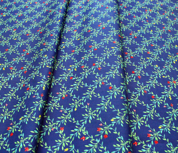 カットクロス Michael Miller Fabrics CX9803-NAVY Green Fence 4枚目の画像