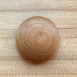 【1点もの】マカロンブローチRICH（S/N:04）木工 アクセサリー（誕生日プレゼント・ギフト) 天然木 3枚目の画像