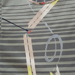 再販 ゆかた地　綿　リメイク フレンチブラウス　濃いベージユ地にトンボ柄 3枚目の画像