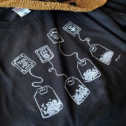 【６月初旬発送】《Tea-shirt》紅茶ティーバッグTシャツ（黒） 8枚目の画像
