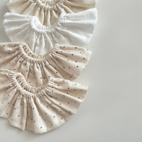 再販】まんまる✺シンプルなフリルスタイ スタイ・よだれかけ