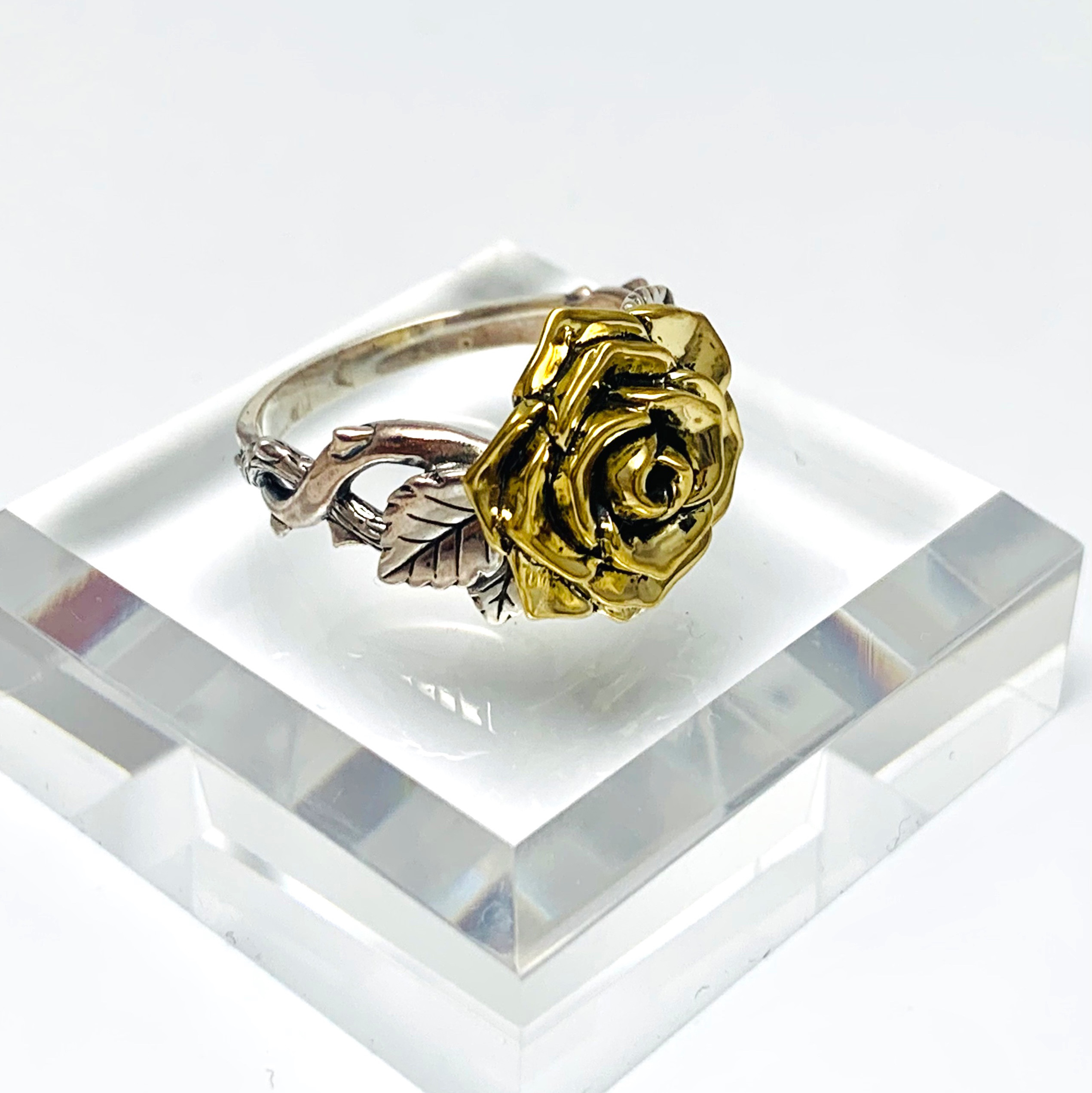 薔薇リング  〜brass &sv925〜