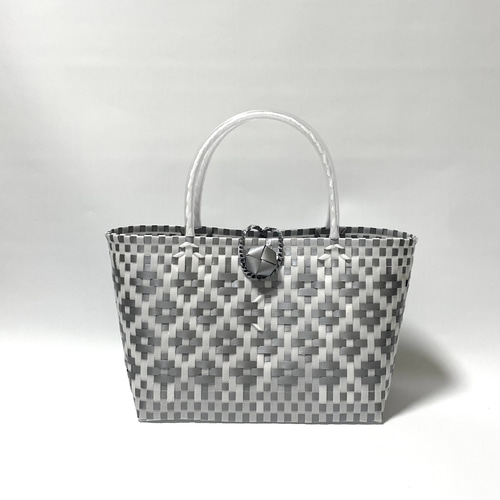 受注製作〜プラかごバッグ☆ホワイトxシルバー フラワー ミニサイズ