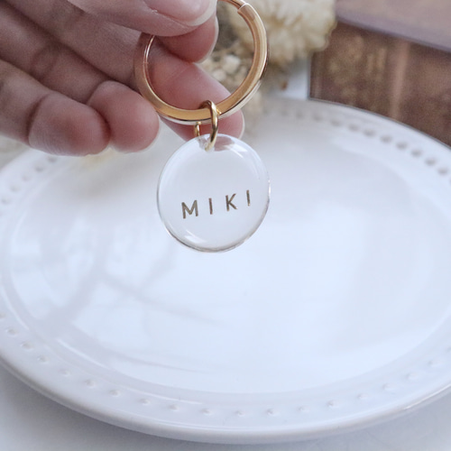 名入れレジンキーホルダー【かす様確認用】 crash shell】全25色 名入れ レジン キーホルダー プチギフト オーダー