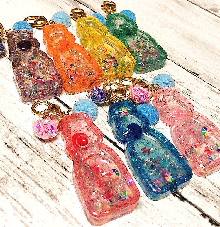 ラムネシェイカー◇シャカシャカキーホルダー サイダー ソーダ