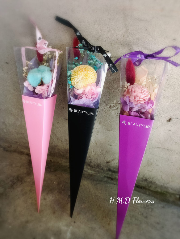 【HMD.Flowers】永生花 情人節 乾燥花 禮物 繡球花 畢業花束 單支 第1張的照片