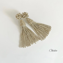 ビーズ タッセル ピアス/イヤリング【メタリックシルバー】ーGlanzーCharlotte Beads tassel 10枚目の画像