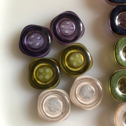 アンティーク ボタン 6個　ビンテージ 昭和 レトロ 個性的 ハンドメイド素材 日本製 ポップ アクセ　キャンディ 7枚目の画像