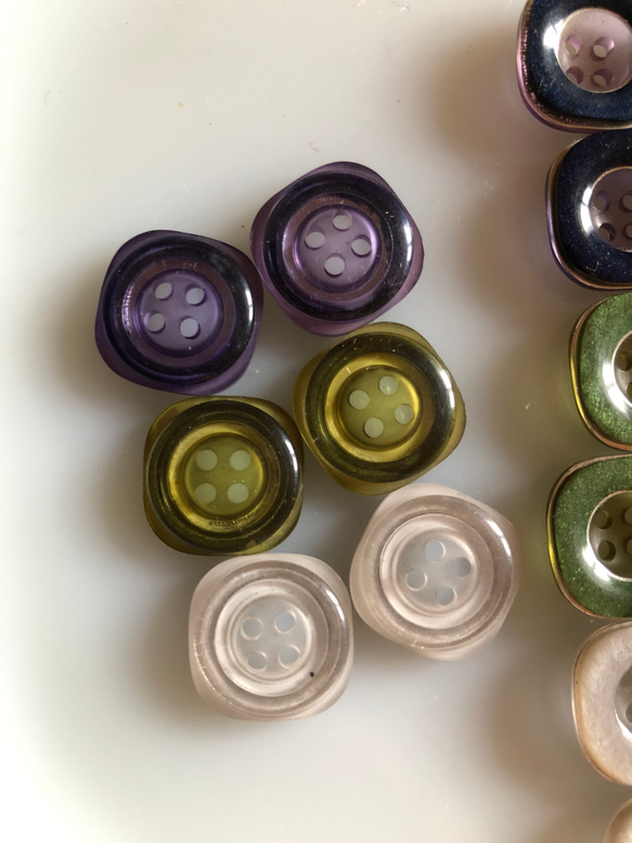 アンティーク ボタン 6個　ビンテージ 昭和 レトロ 個性的 ハンドメイド素材 日本製 ポップ アクセ　キャンディ 7枚目の画像