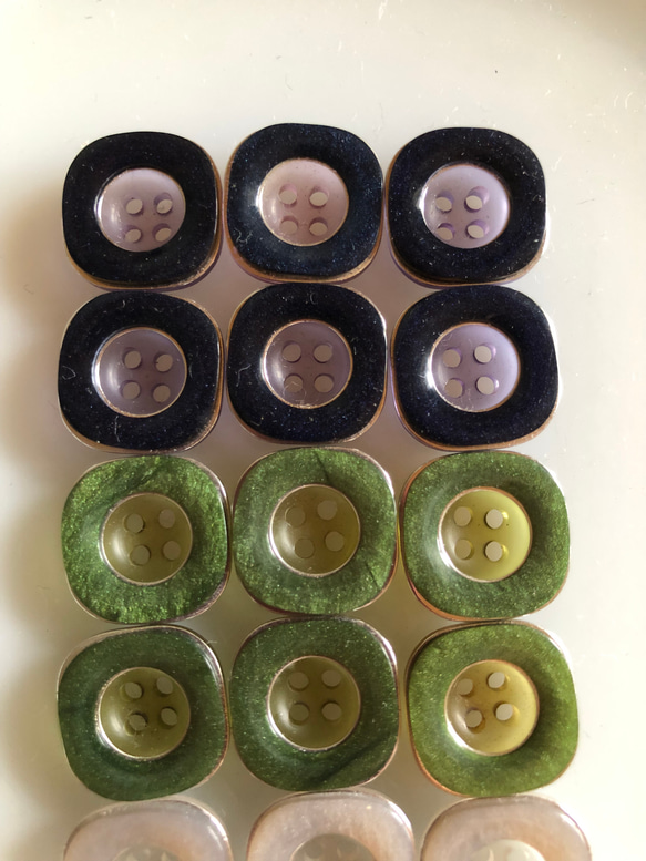 アンティーク ボタン 6個　ビンテージ 昭和 レトロ 個性的 ハンドメイド素材 日本製 ポップ アクセ　キャンディ 2枚目の画像