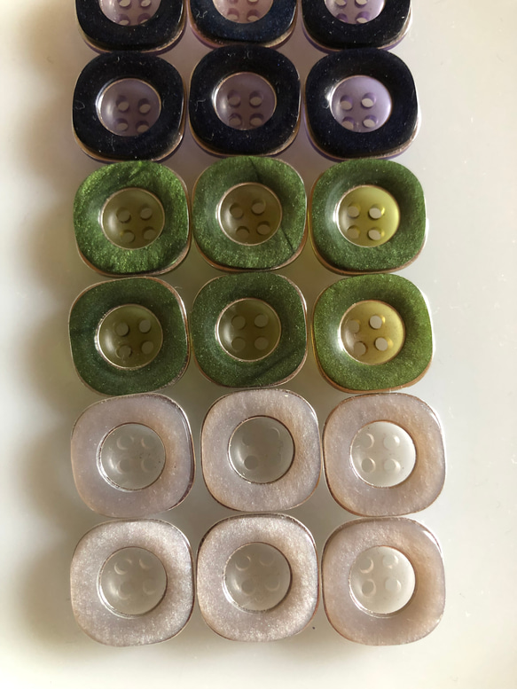 アンティーク ボタン 6個　ビンテージ 昭和 レトロ 個性的 ハンドメイド素材 日本製 ポップ アクセ　キャンディ 3枚目の画像