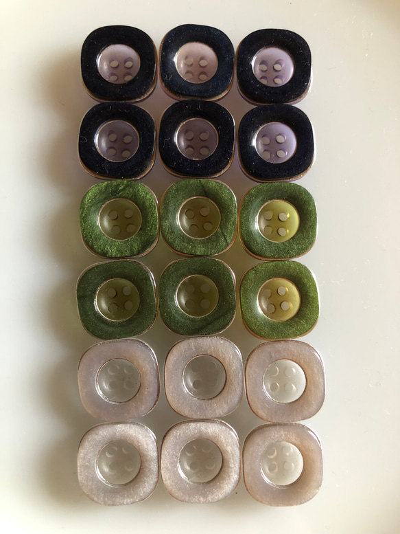 アンティーク ボタン 6個　ビンテージ 昭和 レトロ 個性的 ハンドメイド素材 日本製 ポップ アクセ　キャンディ 4枚目の画像